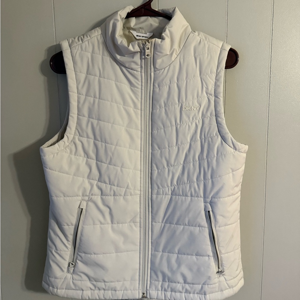 DKNY Women's Ivory Quilted Vest